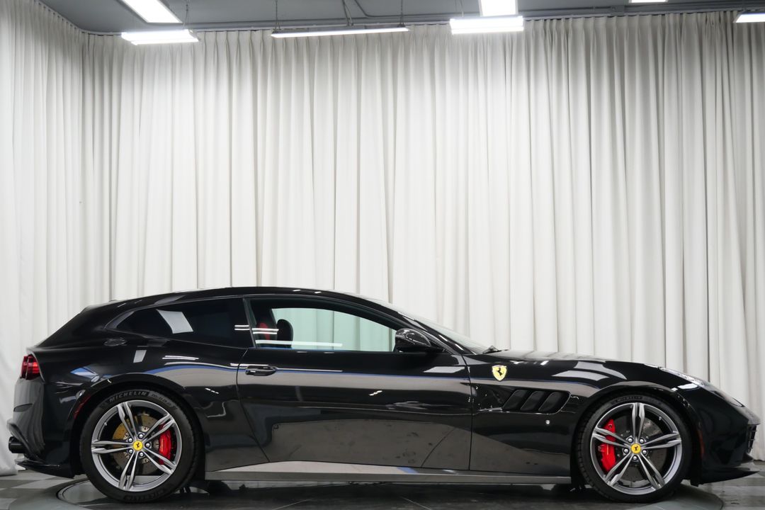 2018 Ferrari GTC4Lusso