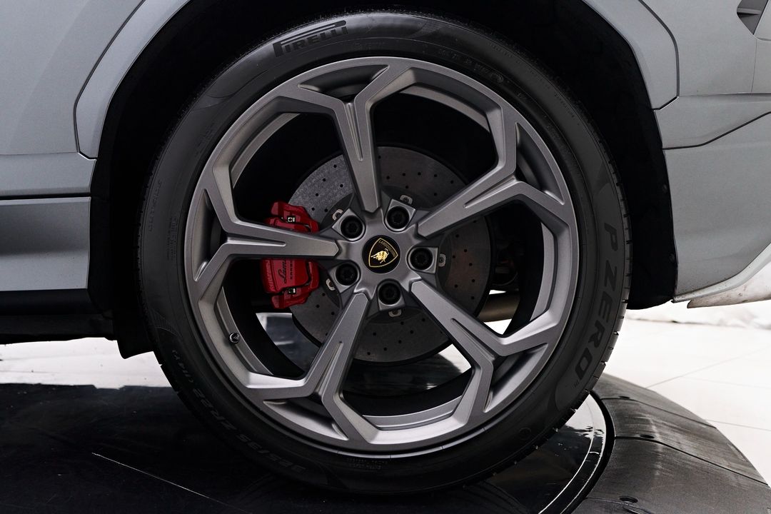 2020 Lamborghini Urus