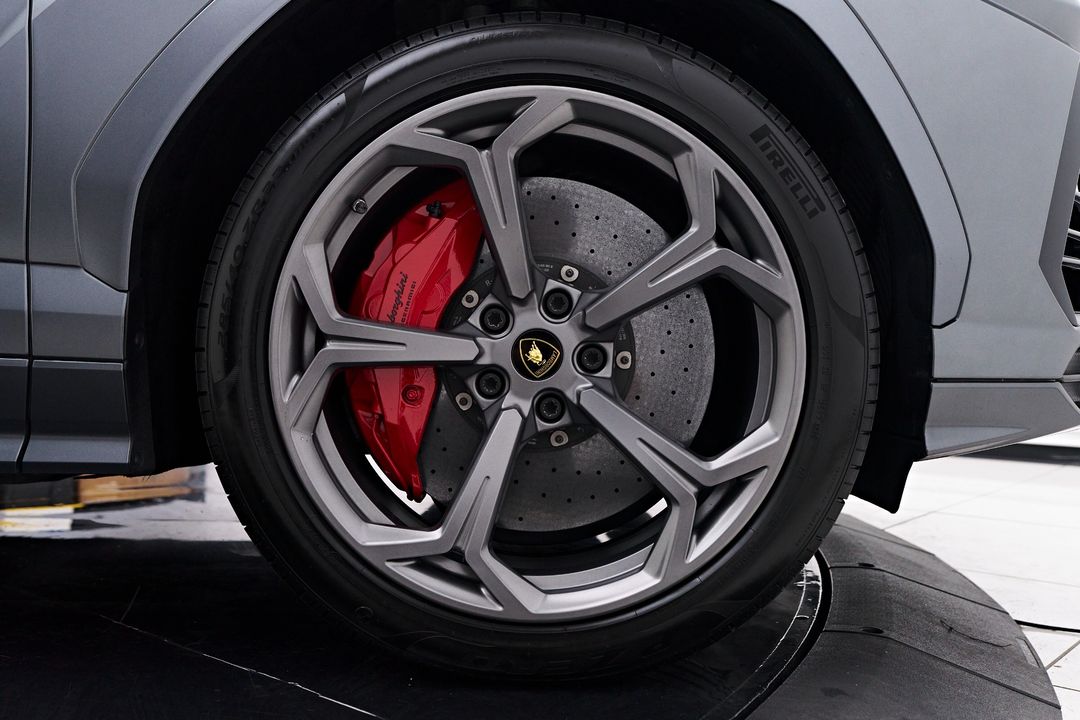 2020 Lamborghini Urus