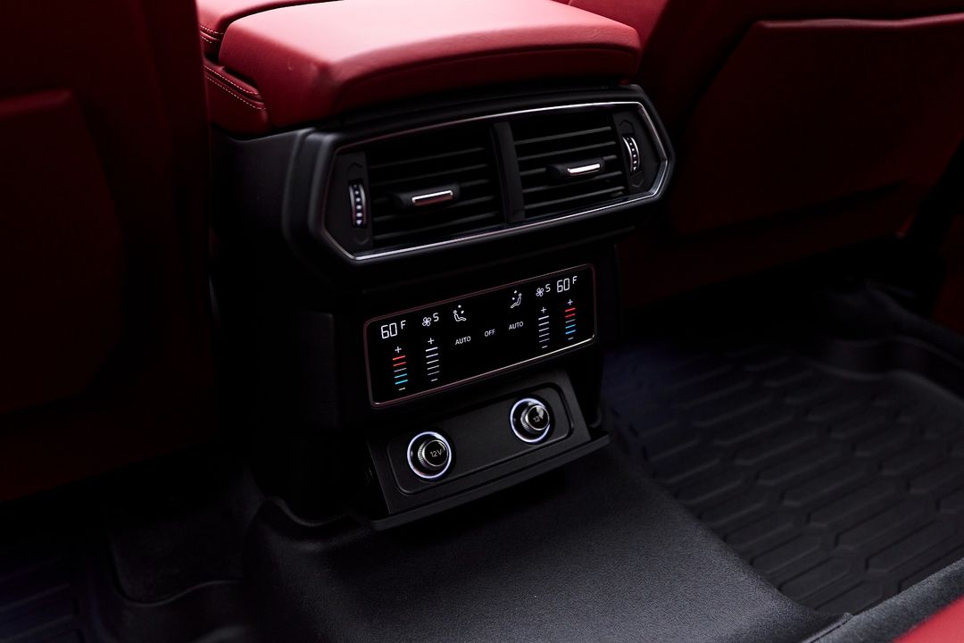 2020 Lamborghini Urus