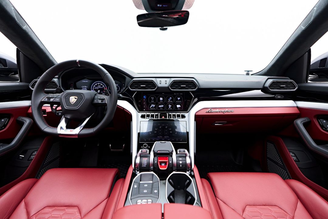 2020 Lamborghini Urus