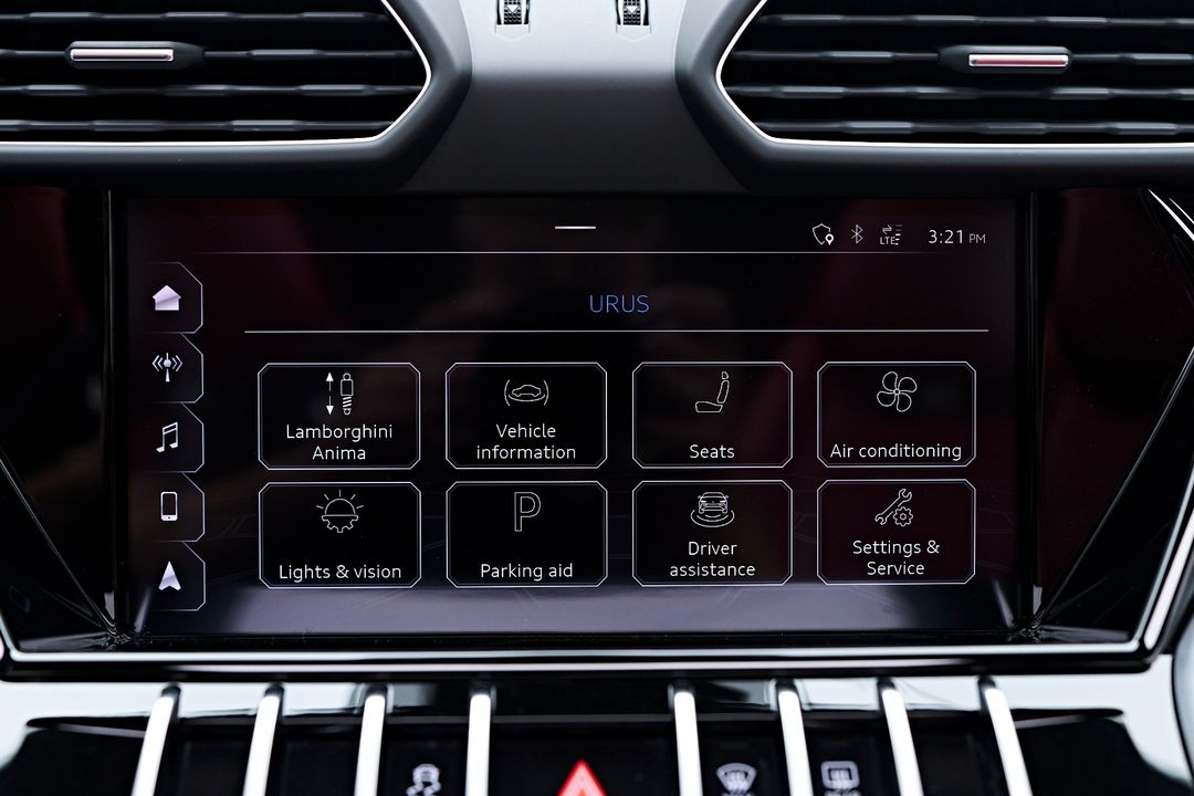 2020 Lamborghini Urus
