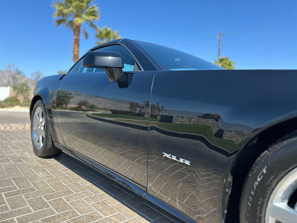 2005 Cadillac XLR