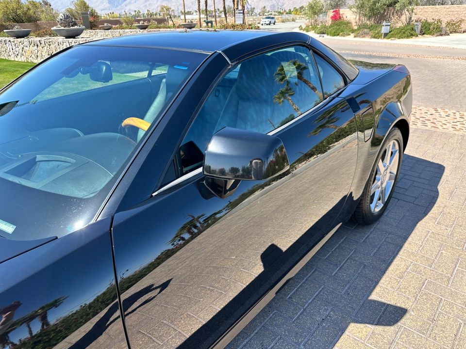 2005 Cadillac XLR