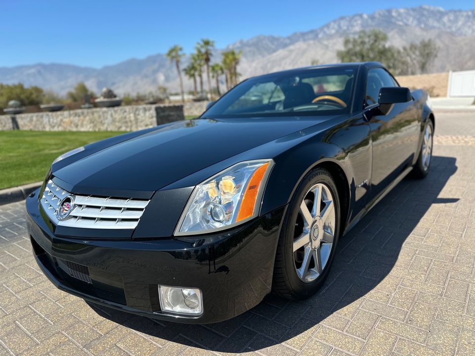 2005 Cadillac XLR