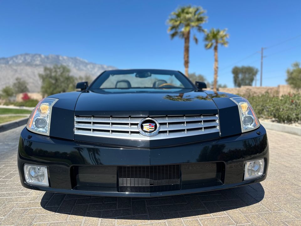 2005 Cadillac XLR