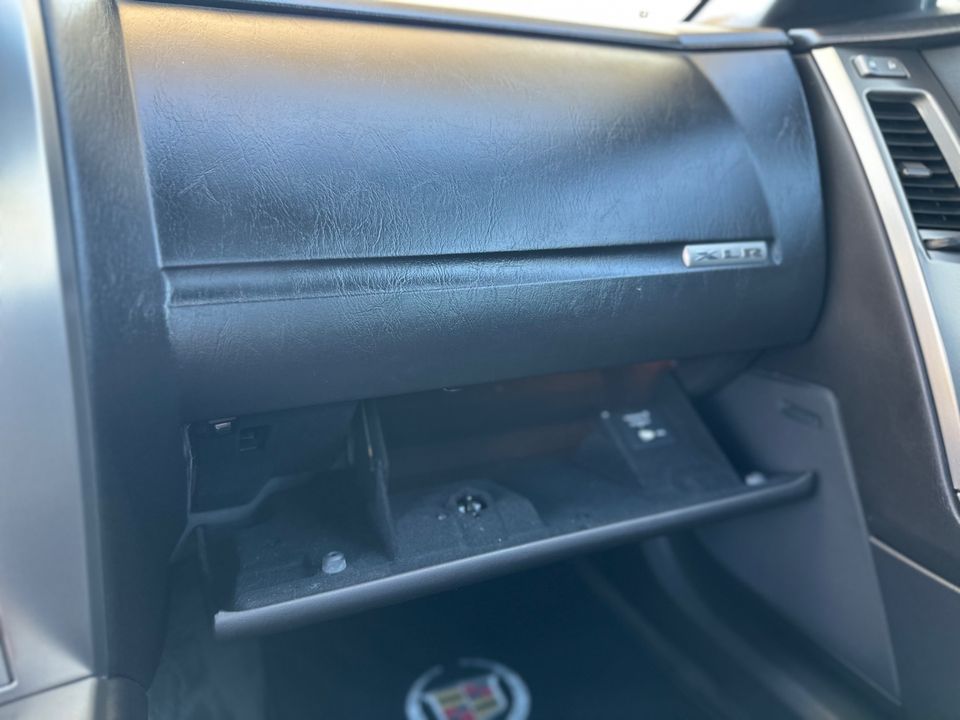 2005 Cadillac XLR