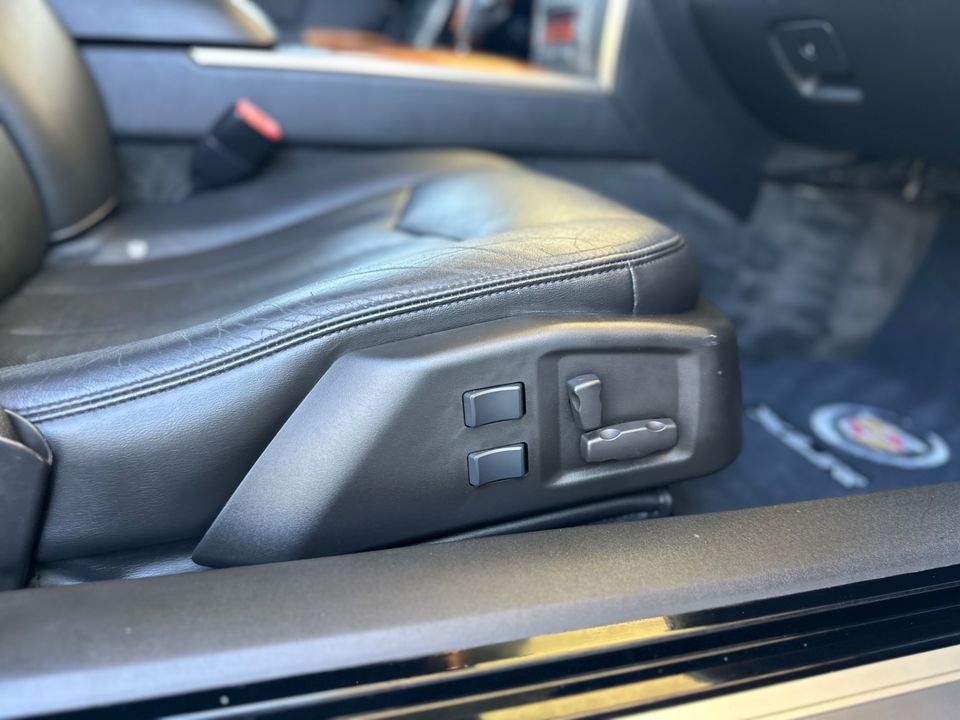 2005 Cadillac XLR
