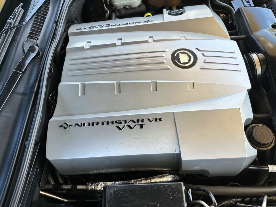 2005 Cadillac XLR