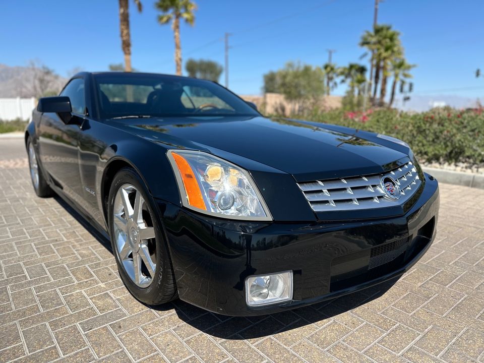 2005 Cadillac XLR