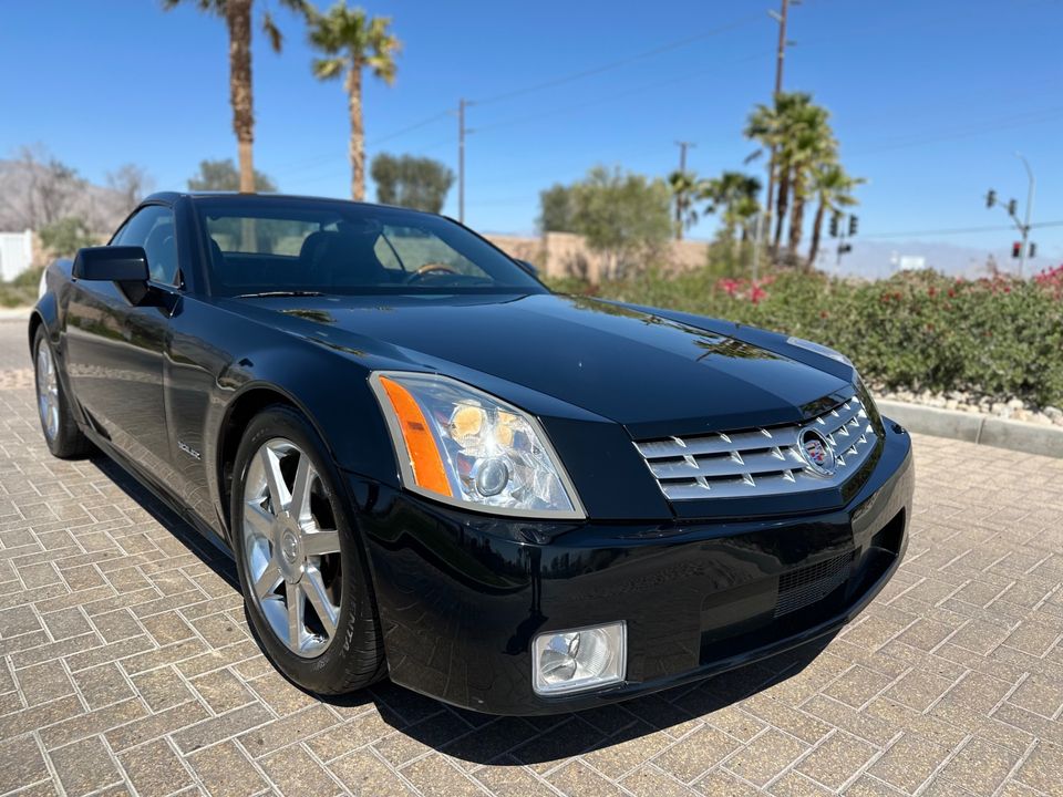 2005 Cadillac XLR