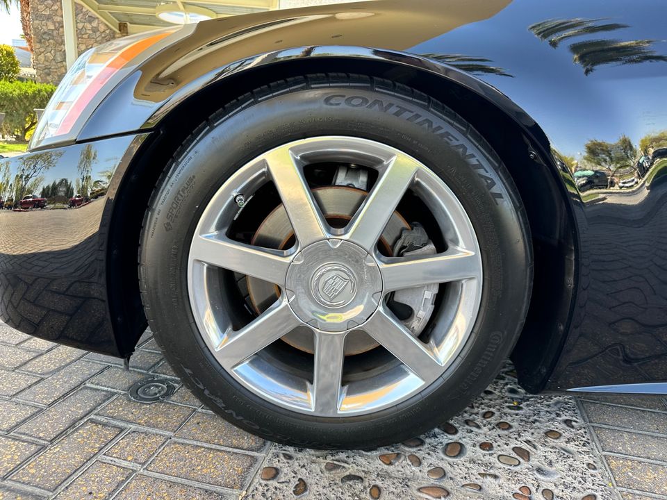 2005 Cadillac XLR