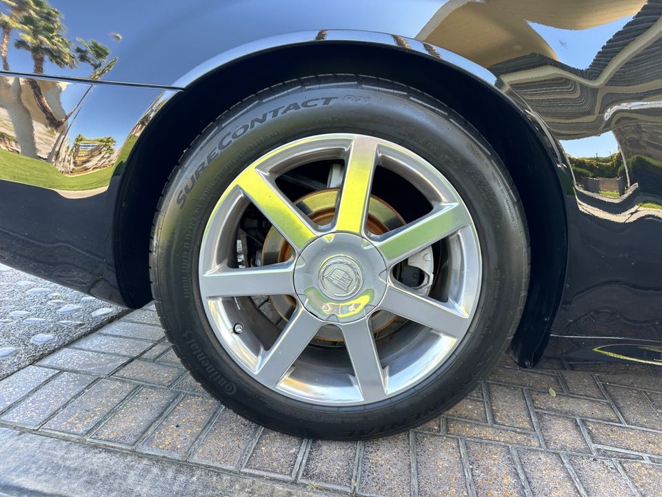 2005 Cadillac XLR