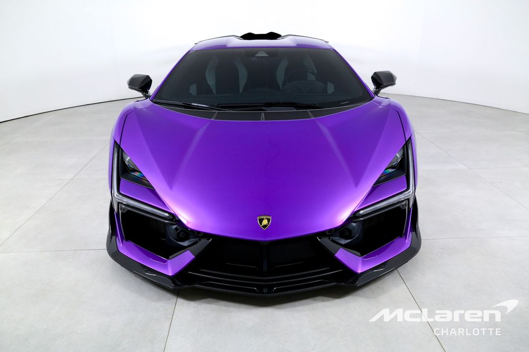 2024 Lamborghini Revuelto