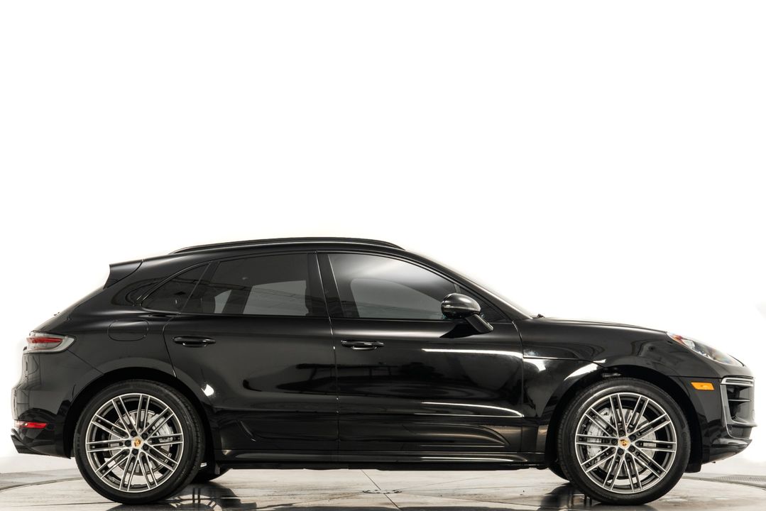 2020 Porsche Macan