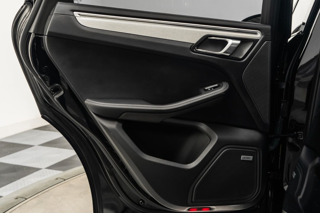 2020 Porsche Macan