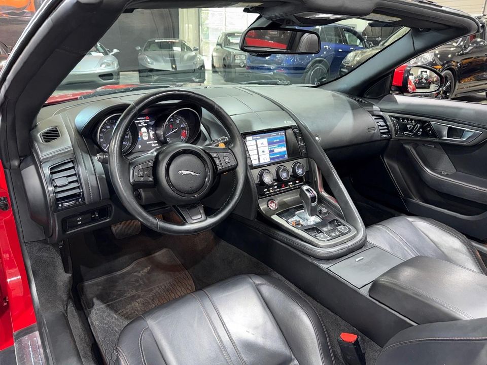 2014 Jaguar F-TYPE