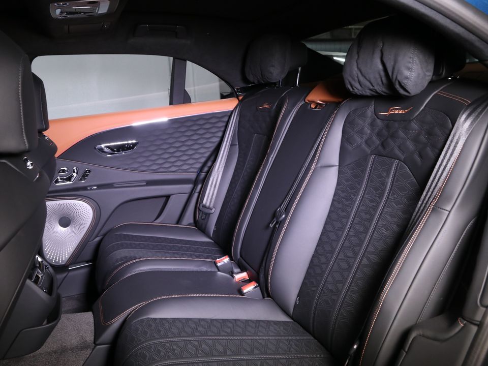 2025 Bentley Flying Spur