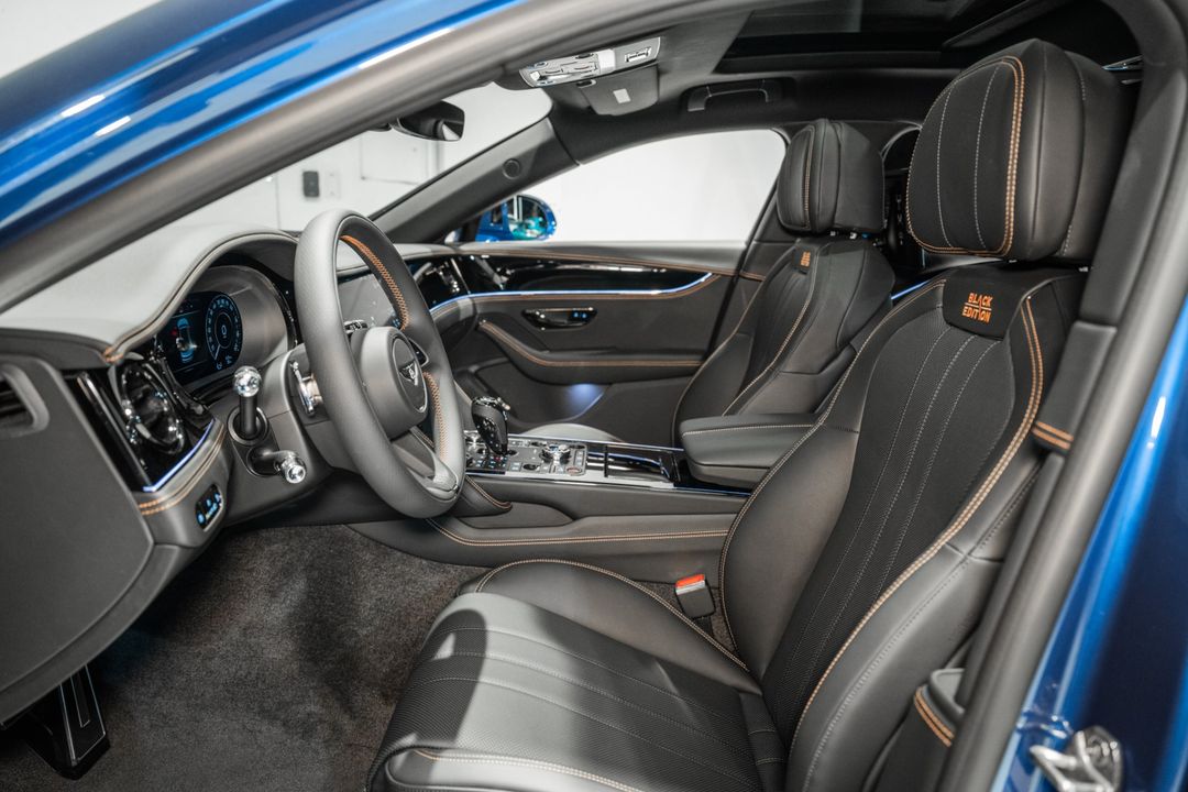 2025 Bentley FLYING SPUR BLACK EDITION