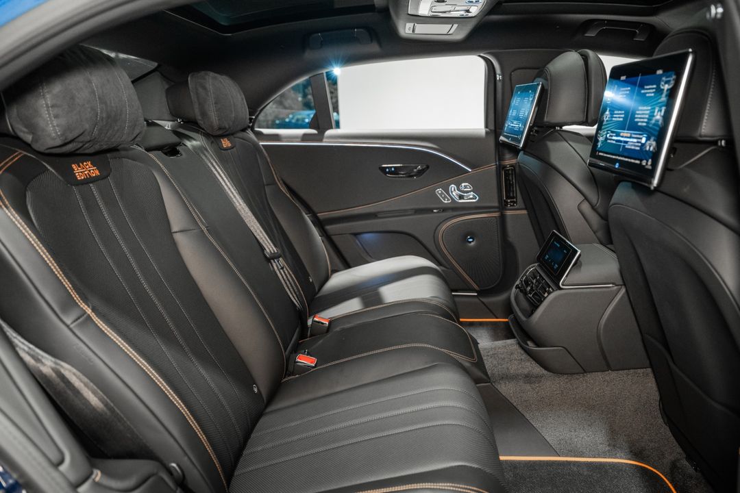 2025 Bentley FLYING SPUR BLACK EDITION