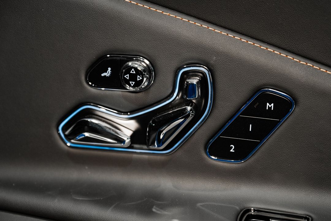 2025 Bentley FLYING SPUR BLACK EDITION