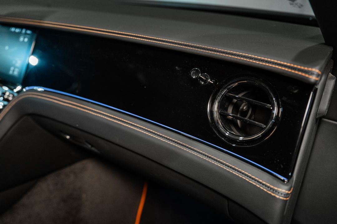 2025 Bentley FLYING SPUR BLACK EDITION