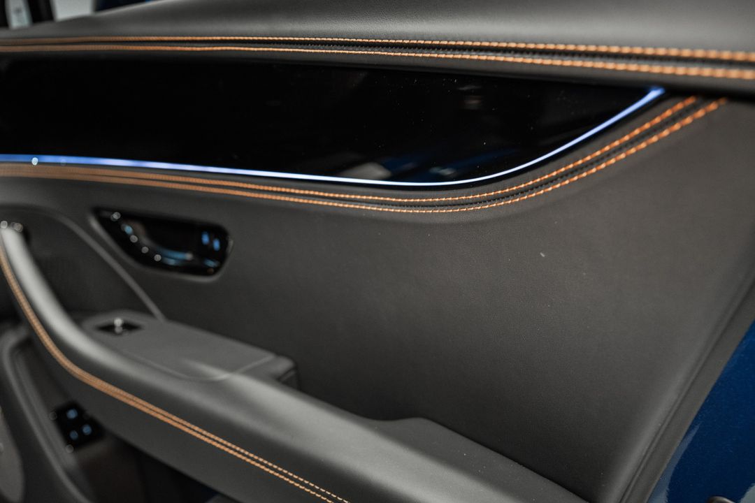 2025 Bentley FLYING SPUR BLACK EDITION