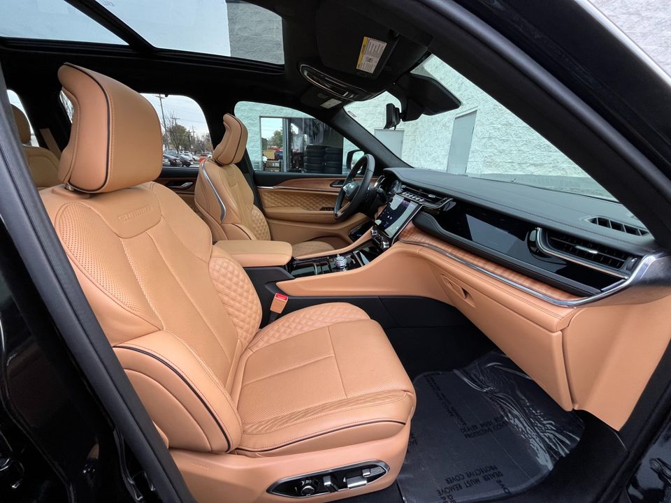 2025 Jeep Grand Cherokee