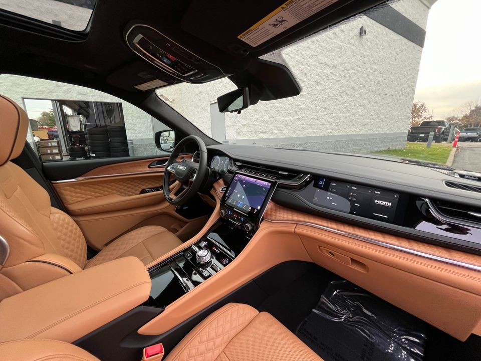 2025 Jeep Grand Cherokee