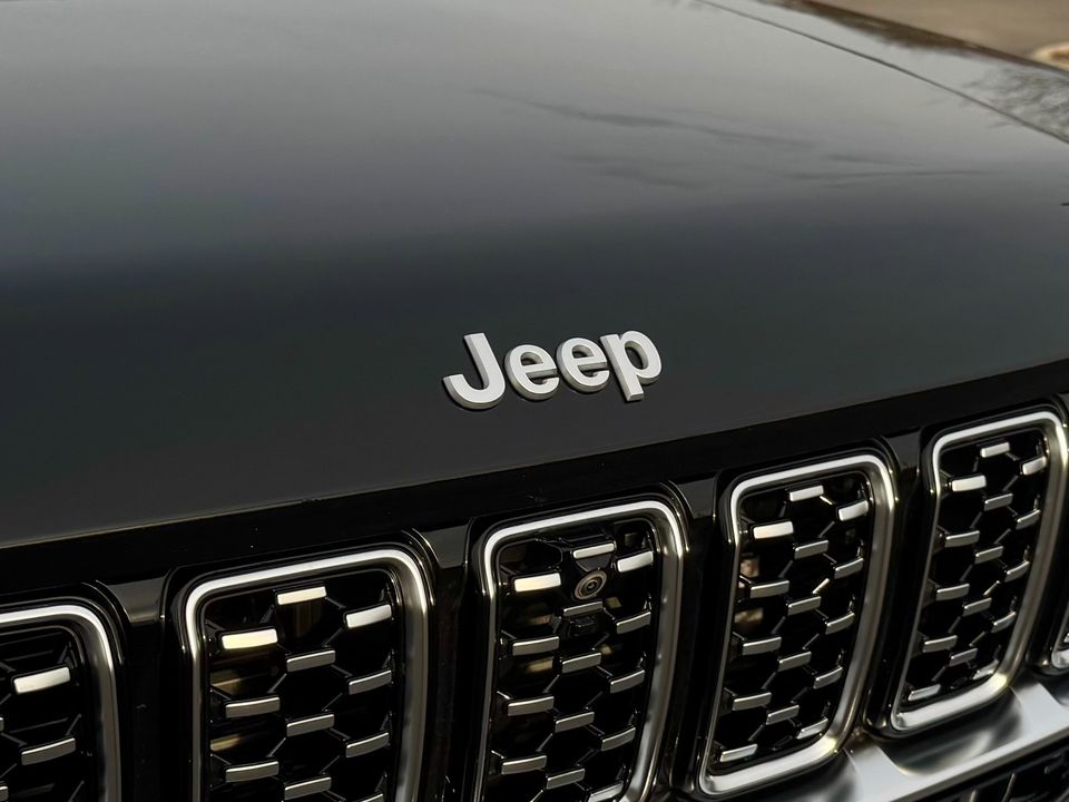 2025 Jeep Grand Cherokee