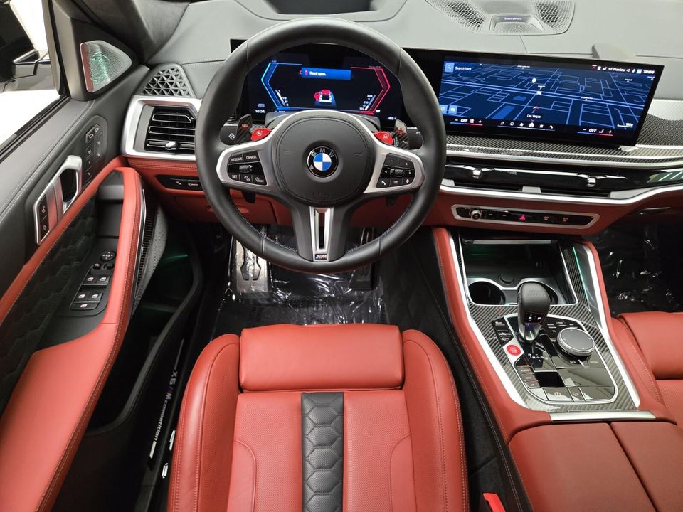 2025 BMW X6 M