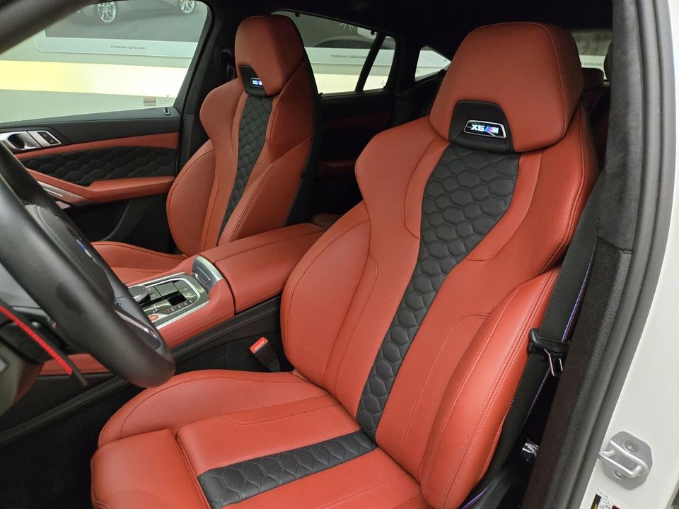 2025 BMW X6 M