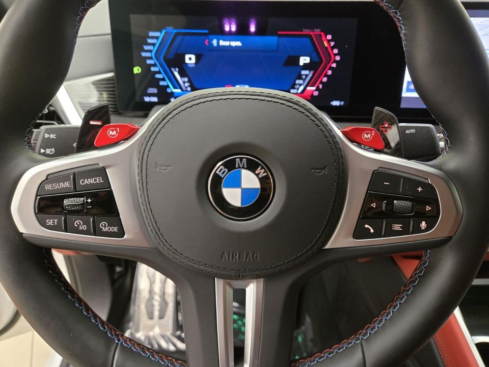 2025 BMW X6 M