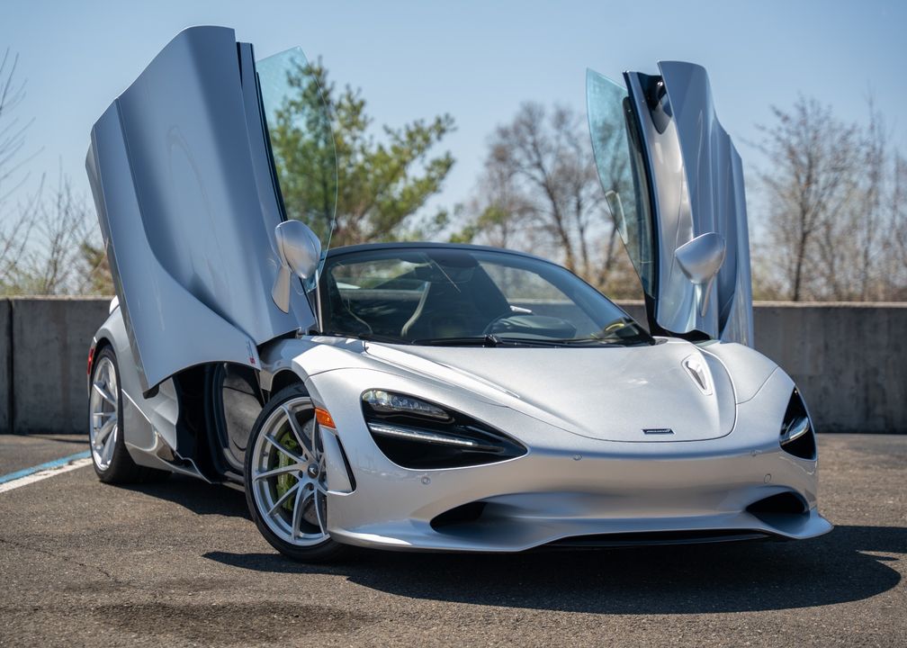 2025 McLaren 750S Spider