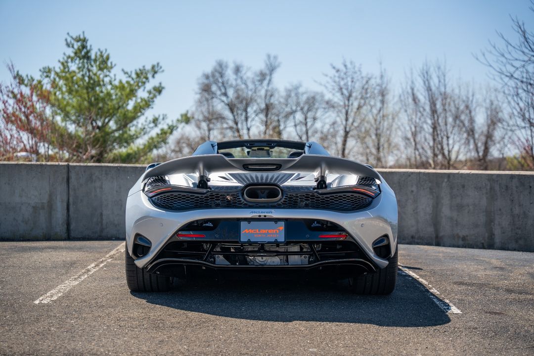 2025 McLaren 750S Spider