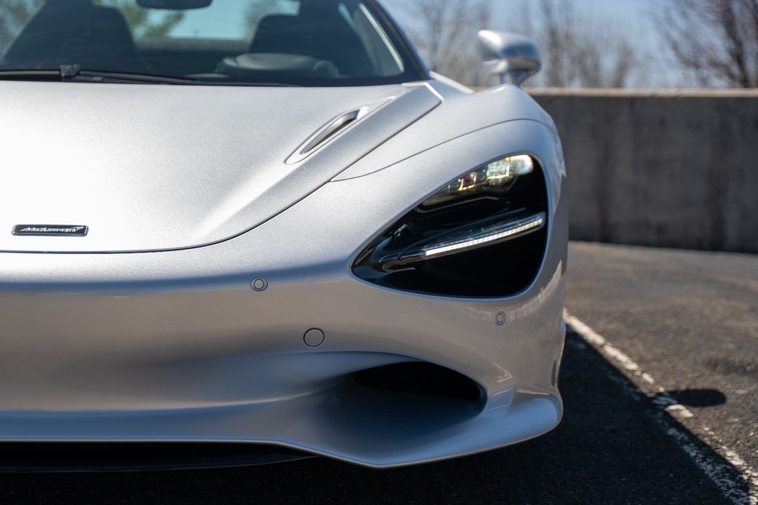 2025 McLaren 750S Spider