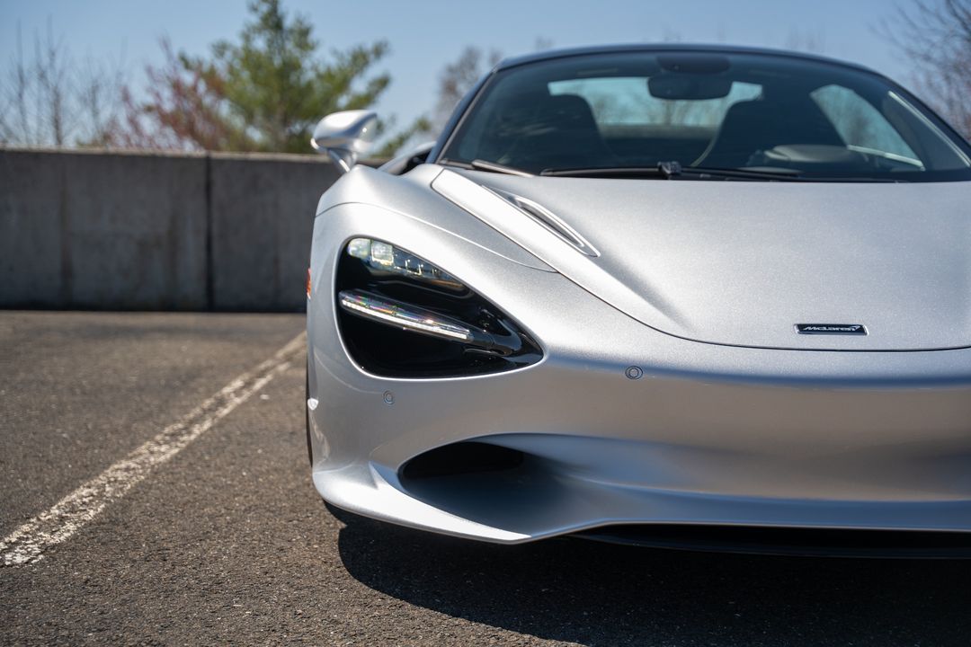 2025 McLaren 750S Spider
