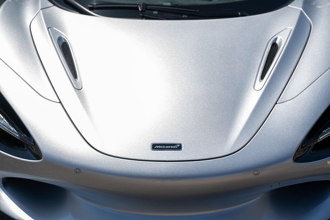 2025 McLaren 750S Spider