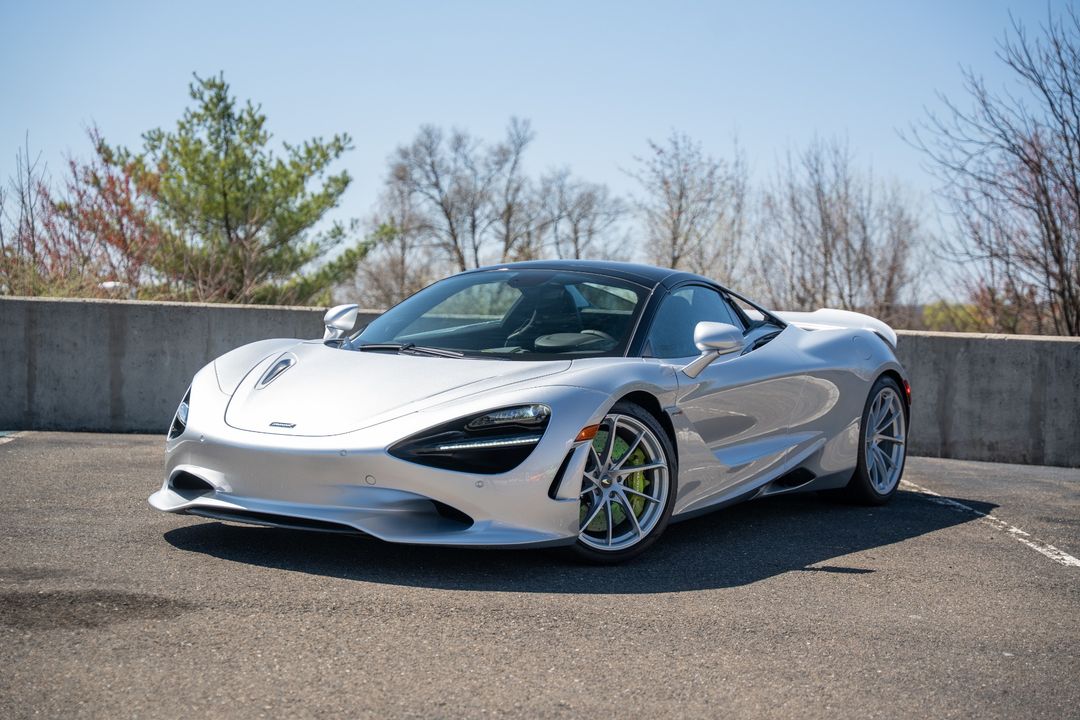 2025 McLaren 750S Spider