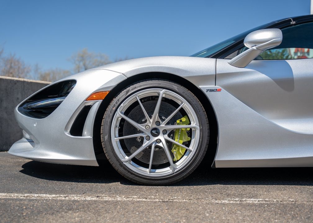 2025 McLaren 750S Spider