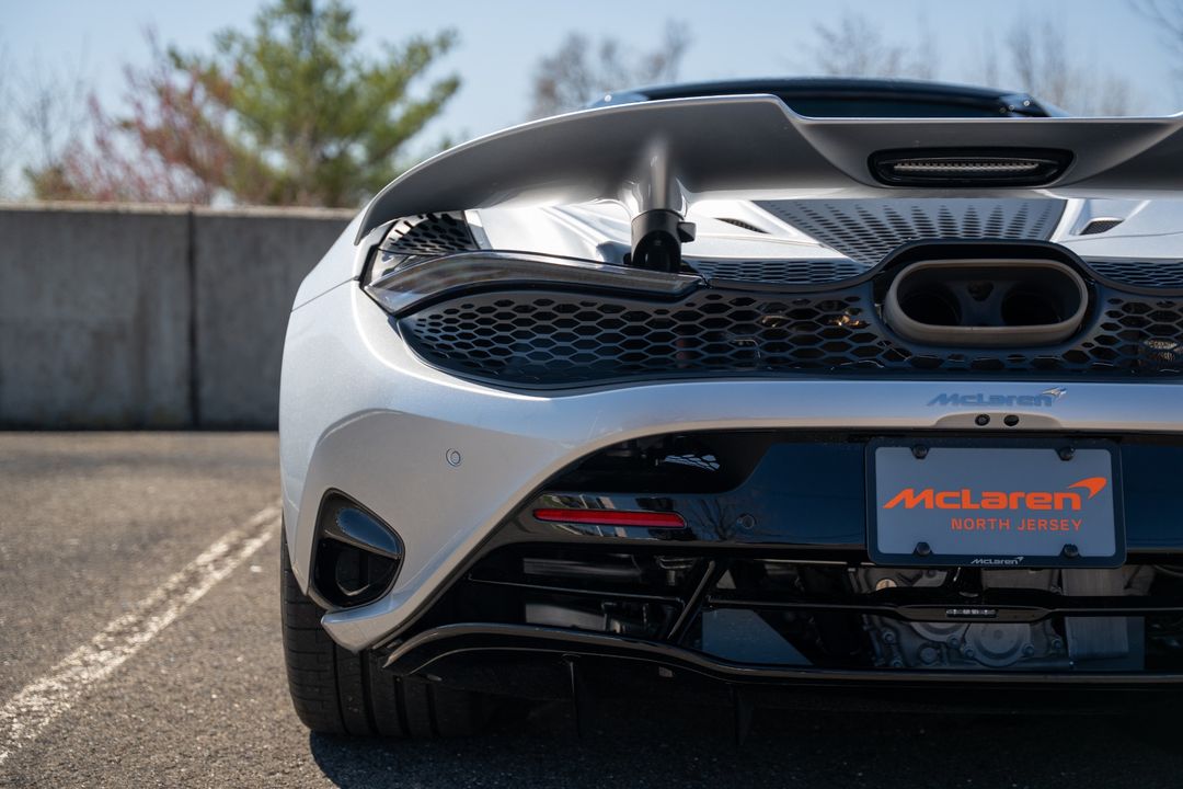 2025 McLaren 750S Spider