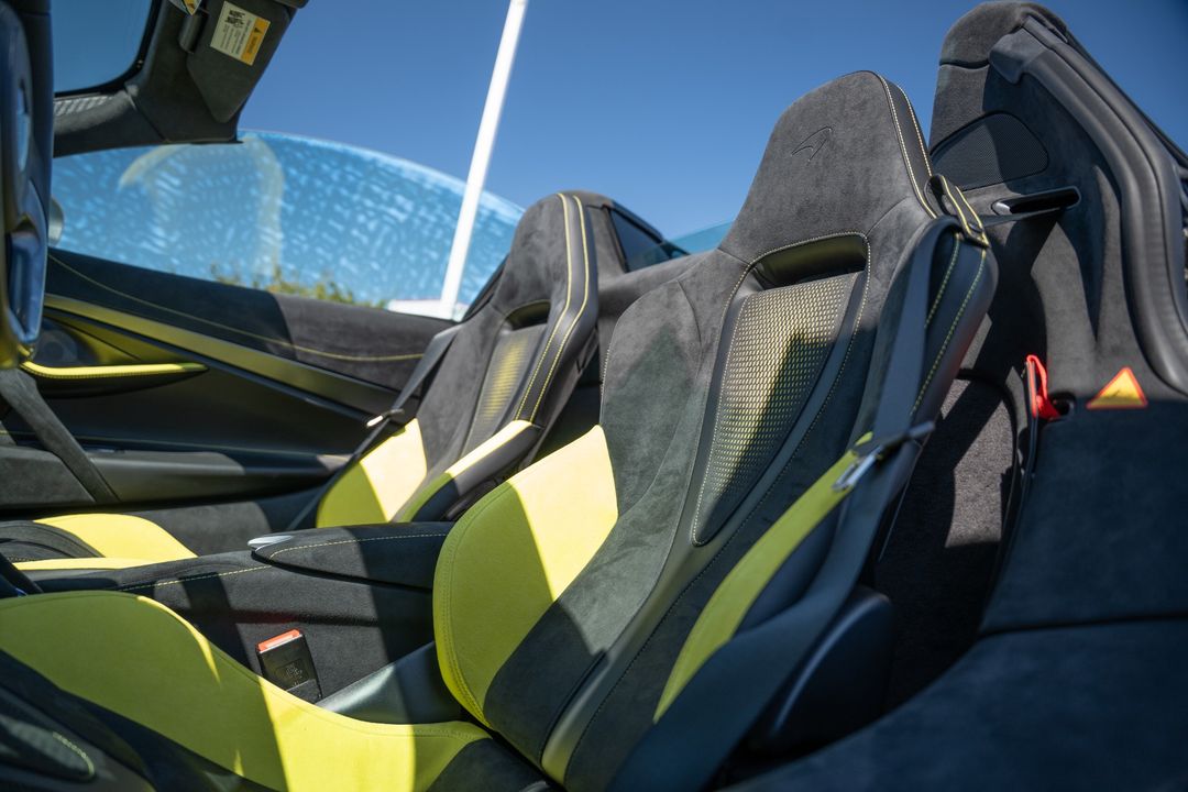 2025 McLaren 750S Spider
