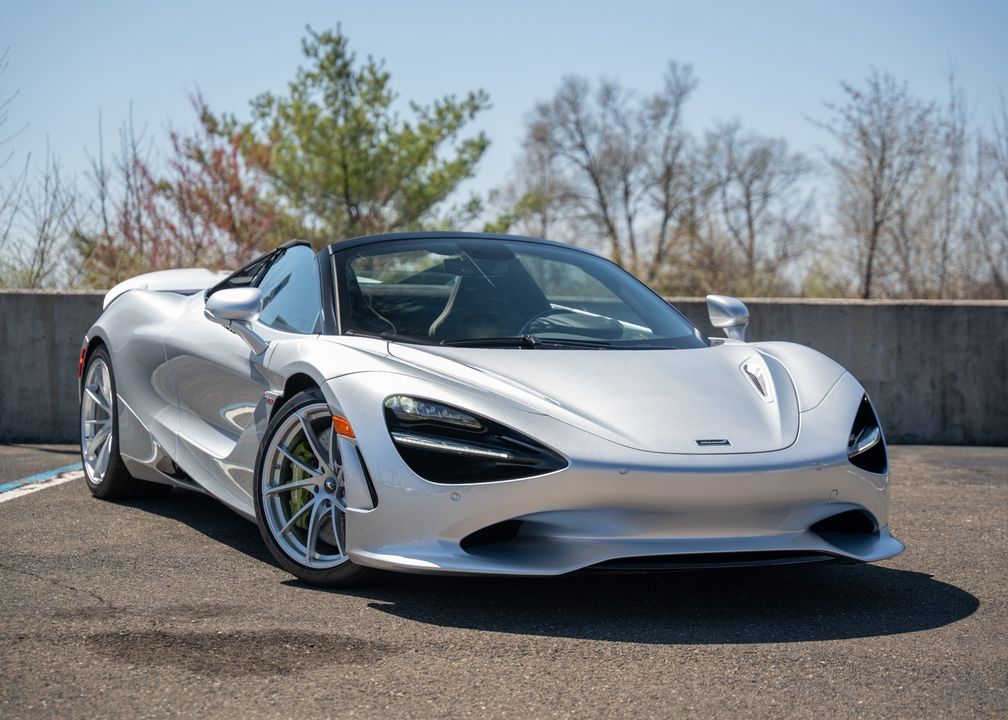 2025 McLaren 750S Spider