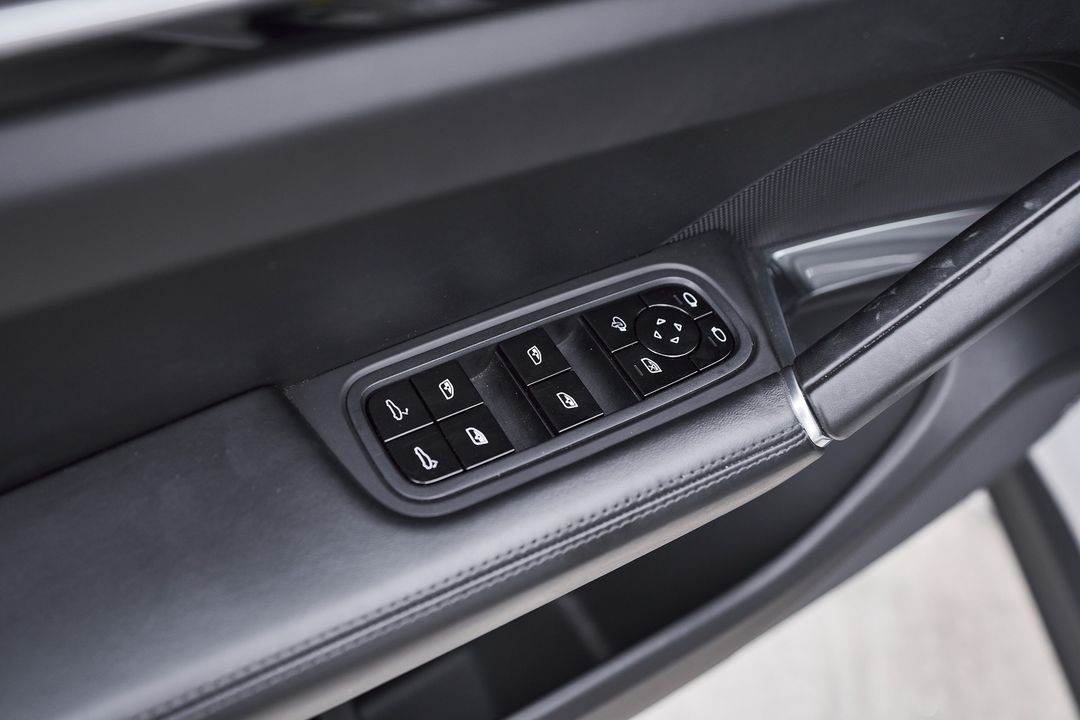 2020 Porsche Cayenne Coupe