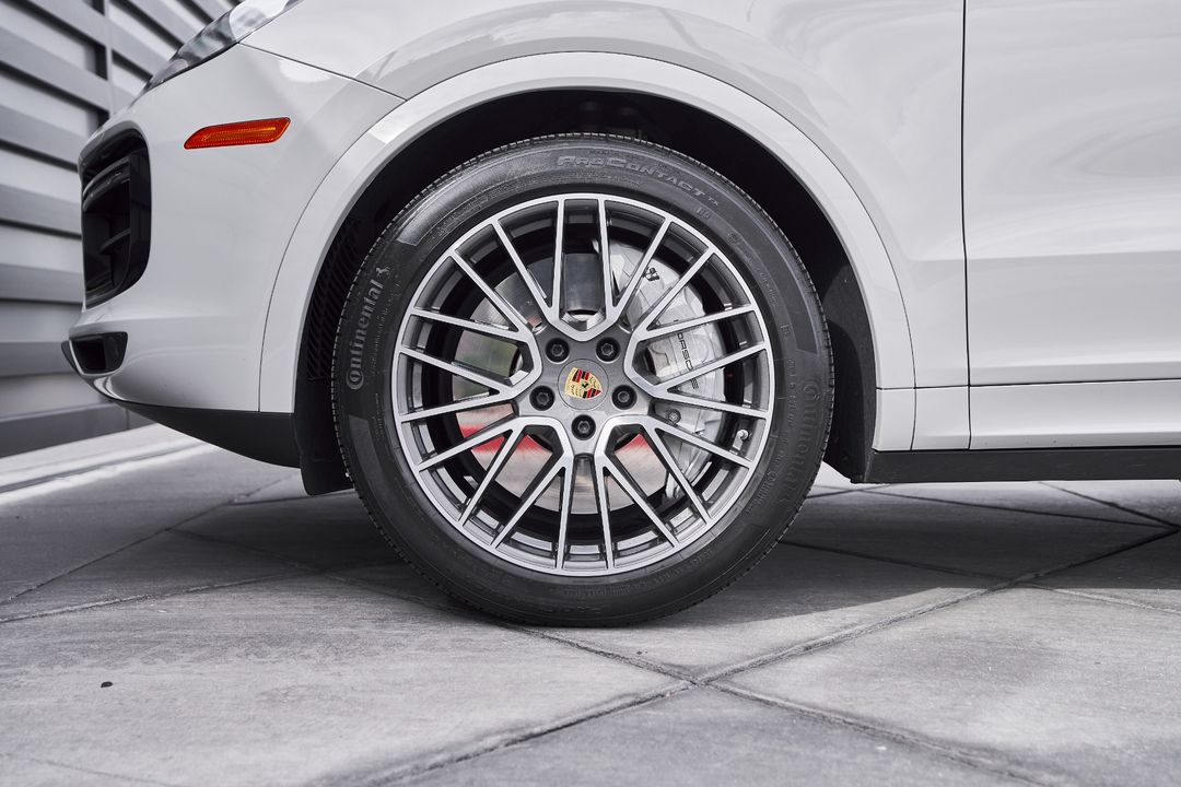 2020 Porsche Cayenne Coupe