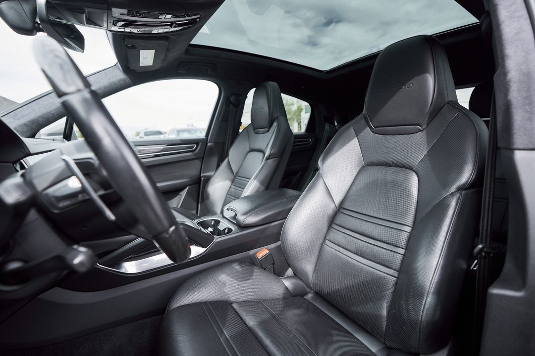 2020 Porsche Cayenne Coupe