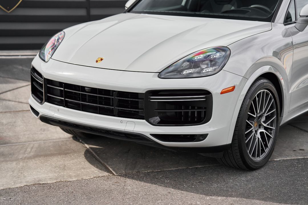 2020 Porsche Cayenne Coupe