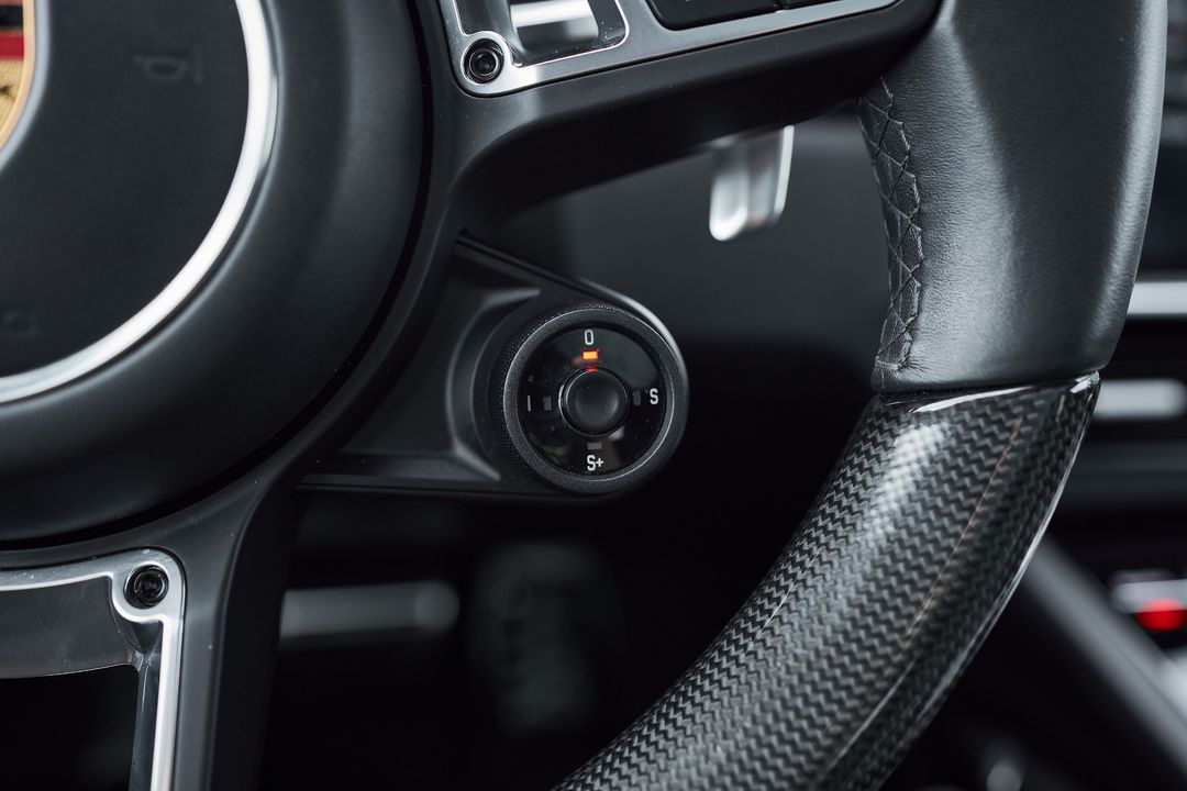 2020 Porsche Cayenne Coupe