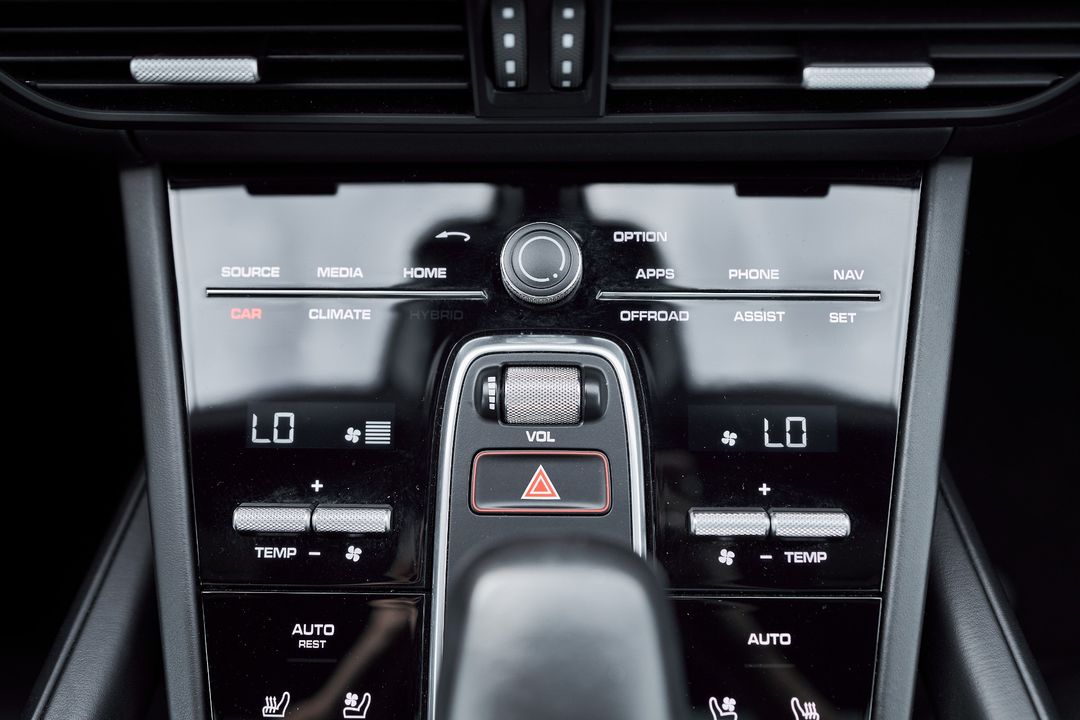 2020 Porsche Cayenne Coupe