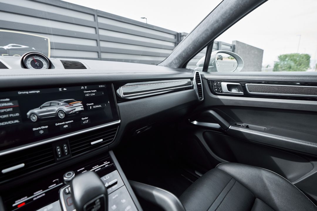 2020 Porsche Cayenne Coupe